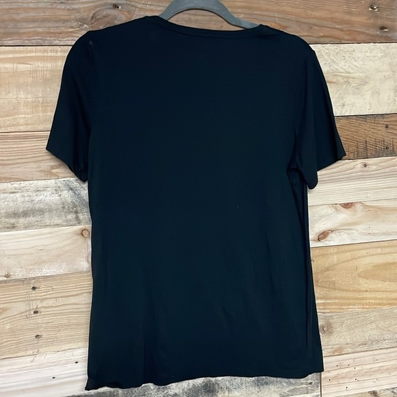 Banana Republic size medium cheetah heart black short sleeve soft stretchy shirt - Picture 5 of 5